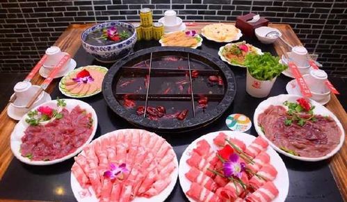 火锅席间的暗语 服务员频繁问“要不要加汤”背后的多重暗示